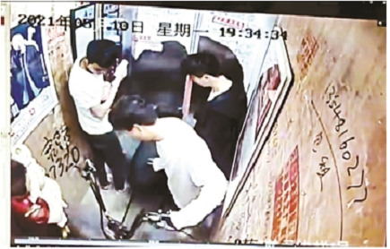 电瓶车“进楼”导致火灾为何屡现?